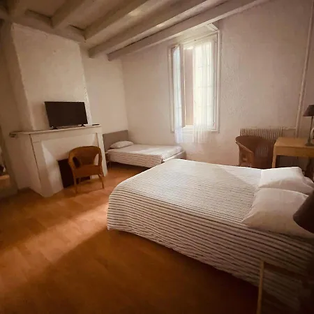 Et Restaurant Traditionnel L' Escalandes Hotel 2*