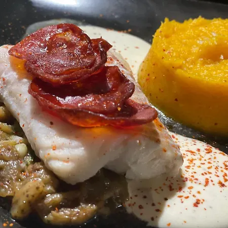 Hotel Et Restaurant Traditionnel L' Escalandes