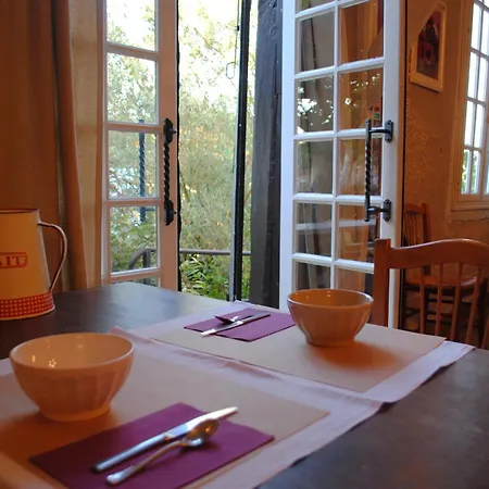 Et Restaurant Traditionnel L' Escalandes