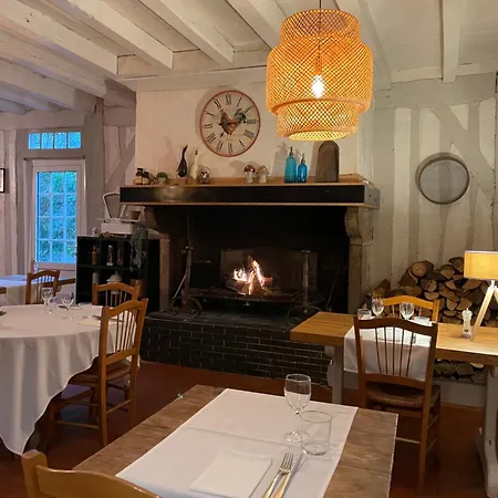 Et Restaurant Traditionnel L' Escalandes 2* Lesperon (Landes)