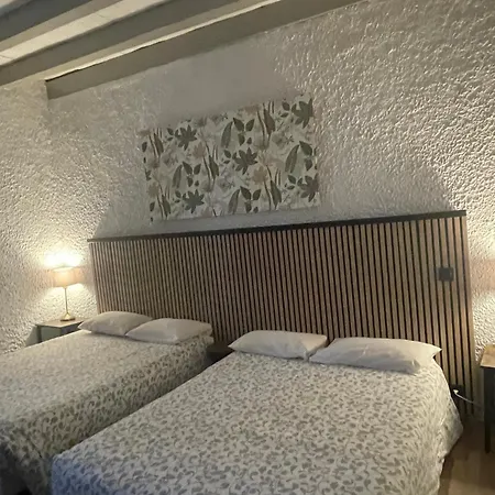 Et Restaurant Traditionnel L' Escalandes Hotel 2*