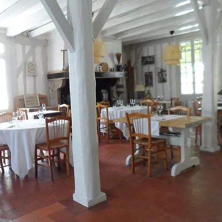Et Restaurant Traditionnel L' Escalandes 2* Lesperon (Landes)