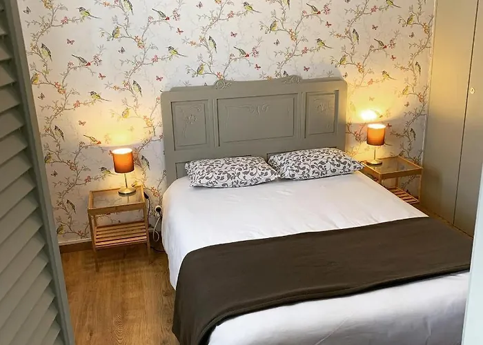 Et Restaurant Traditionnel L' Escalandes Otel 2*