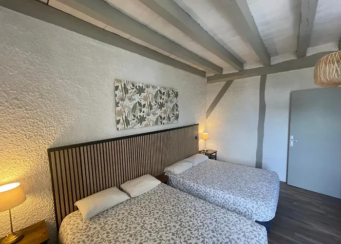 Et Restaurant Traditionnel L' Escalandes 2* Lesperon (Landes)