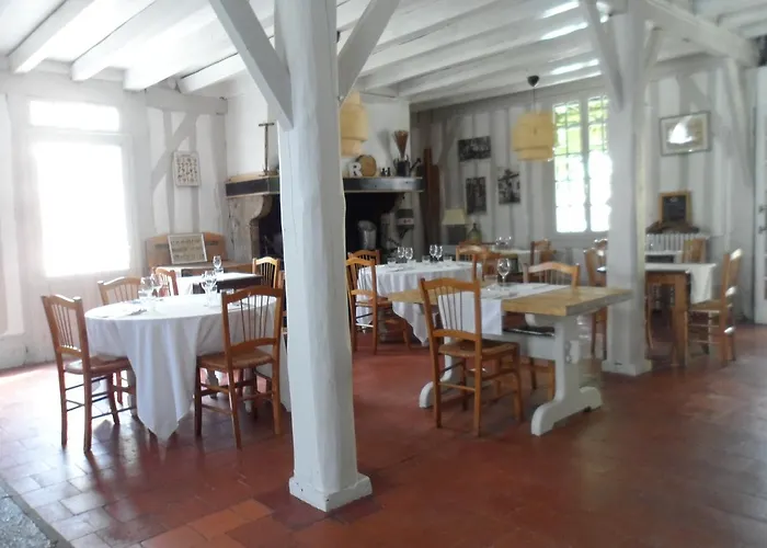 Et Restaurant Traditionnel L' Escalandes 2* Lesperon (Landes)