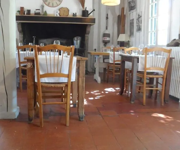 Et Restaurant Traditionnel L' Escalandes Otel